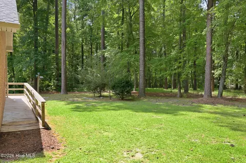 Exterior - 104 Mullica Dr, Chocowinity, NC 27817 photo 3 of 11