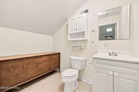 Bath - 104 Mullica Dr, Chocowinity, NC 27817 photo 5 of 5