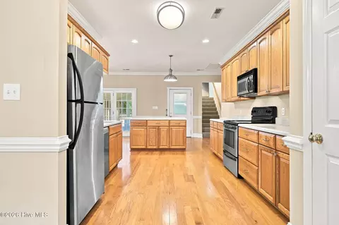 Kitchen - 104 Mullica Dr, Chocowinity, NC 27817 photo 3 of 3