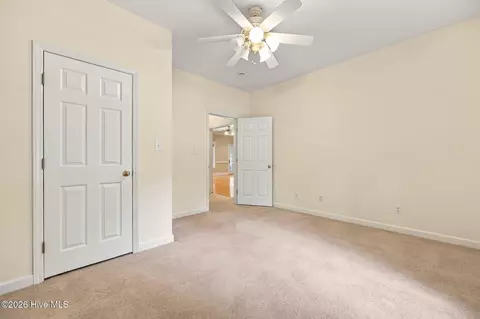 Bedroom - 104 Mullica Dr, Chocowinity, NC 27817 photo 4 of 6