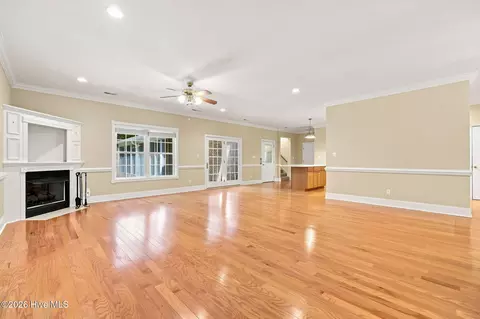 Living - 104 Mullica Dr, Chocowinity, NC 27817 photo 3 of 4