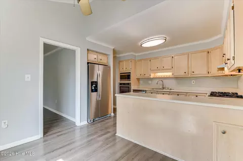Kitchen - 599 Blue Ridge Xing, Evans, GA 30809 photo 2 of 9
