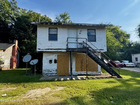 412 S William St, Goldsboro, NC 27530