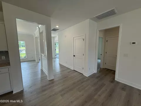 Entry Way - 2129 Sandbrook Loop, Leland, NC 28451 photo 12 of 16