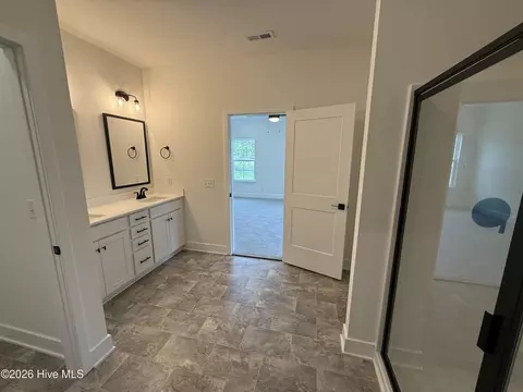 Bath - 2129 Sandbrook Loop, Leland, NC 28451 photo 7 of 8