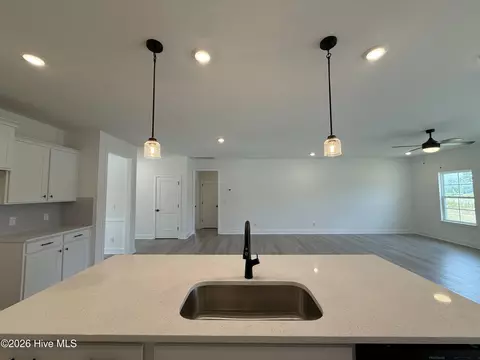 Kitchen - 2129 Sandbrook Loop, Leland, NC 28451 photo 3 of 4