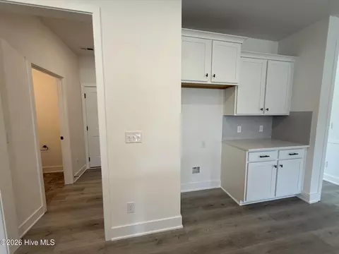 Entry Way - 2129 Sandbrook Loop, Leland, NC 28451 photo 7 of 12