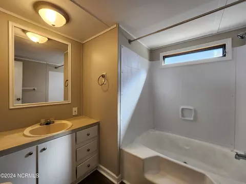 Bath - 15 Marlette St, Hubert, NC 28539 photo 1 of 1