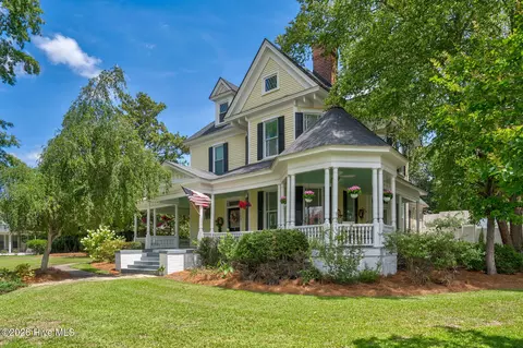 Exterior - 109 S Walnut St, Spring Hope, NC 27882 photo 5 of 19