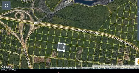 260 Plantation Rd E, Wilmington, NC 28411