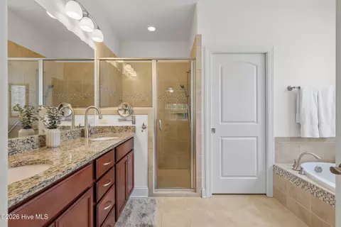 Bath - 2965 Pullen Dr, Leland, NC 28451 photo 1 of 5