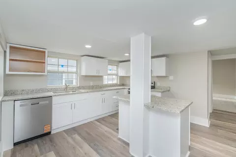 Kitchen - 2015 Starnes St, Augusta, GA 30904 photo 1 of 3