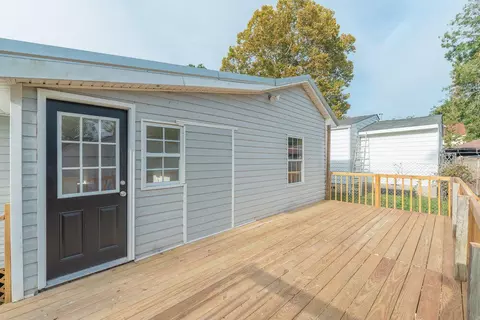 Exterior - 2015 Starnes St, Augusta, GA 30904 photo 7 of 17