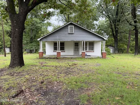 235 Bryant Rd, Carthage, NC 28327