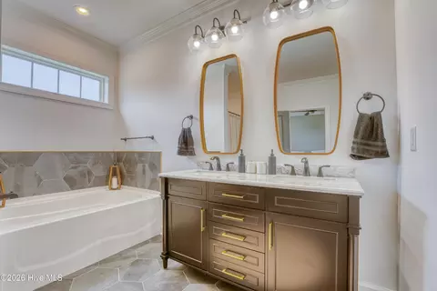 Bath - 20 Pomegranate Ct, Cameron, NC 28326 photo 2 of 4
