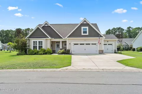 707 E Chatman Dr NW, Calabash, NC 28467