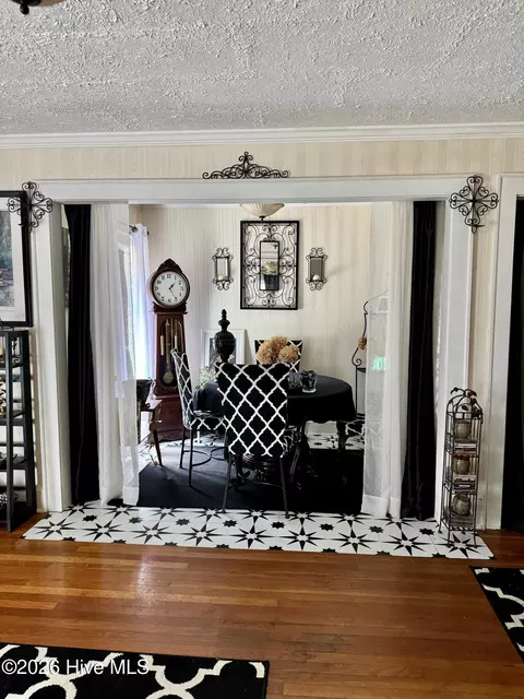 Dining - 418 Oak Ave, Hamlet, NC 28345 photo 3 of 3