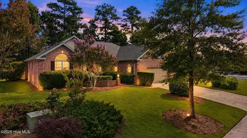 1304 Monarch Ct, Winnabow, NC 28479