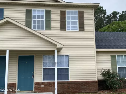 1976 W Brandymill Ln, Jacksonville, NC 28546
