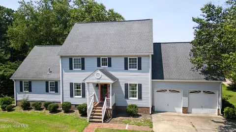1924 Clarksville Dr, Scotland Neck, NC 27874