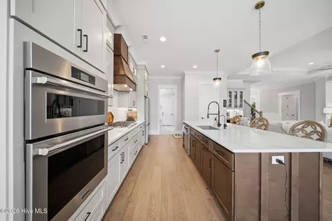 Kitchen - 473 Jackline Dr, Hampstead, NC 28443 photo 6 of 6
