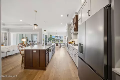 Kitchen - 473 Jackline Dr, Hampstead, NC 28443 photo 5 of 6