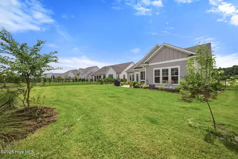 Exterior - 473 Jackline Dr, Hampstead, NC 28443 photo 6 of 7