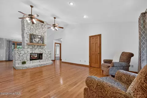 Living - 1792 Wolfcreek Rd, Murphy, NC 28906 photo 1 of 5