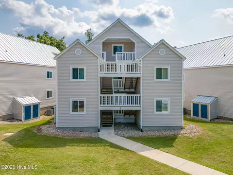 89 Country Club Dr #B1, Minnesott Beach, NC 28510