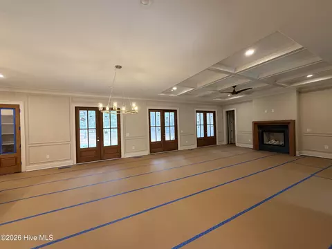 Living - 60 Devon Dr, Pinehurst, NC 28374 photo 1 of 4