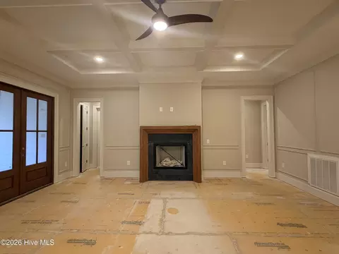 Living - 60 Devon Dr, Pinehurst, NC 28374 photo 3 of 5