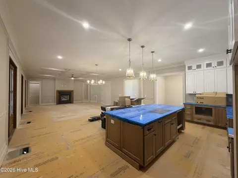 Living - 60 Devon Dr, Pinehurst, NC 28374 photo 5 of 5