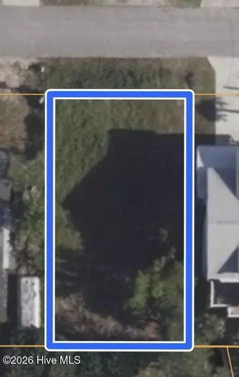 125 Dow Ave, Kure Beach, NC 28449