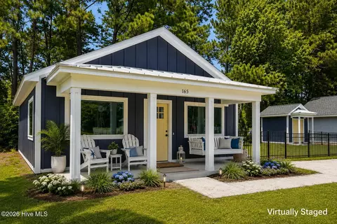 165 Long Pond Loop, Swansboro, NC 28584