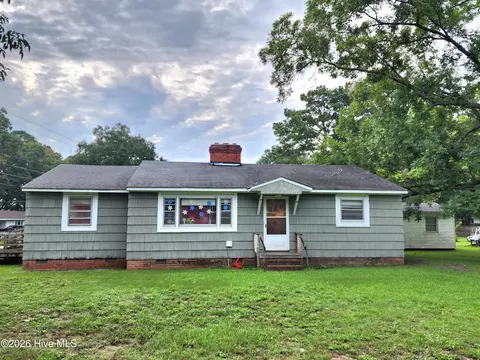 540 Saint David St, Grifton, NC 28530