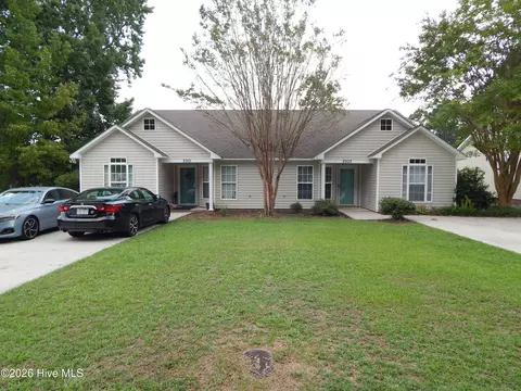 2901 Flintridge Dr, Greenville, NC 27834