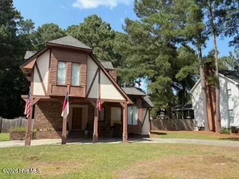 1407 Rondo Dr, Greenville, NC 27858