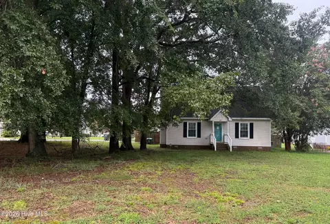 200 Emerson Dr, Rocky Mount, NC 27803