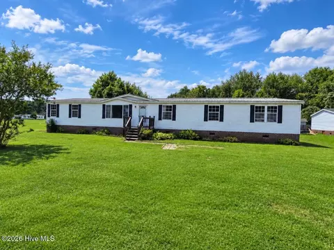 307 Kimberly Ct, Elizabeth City, NC 27909