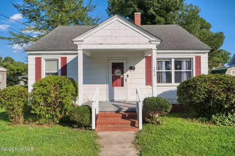 204 Saunders St, Hertford, NC 27944