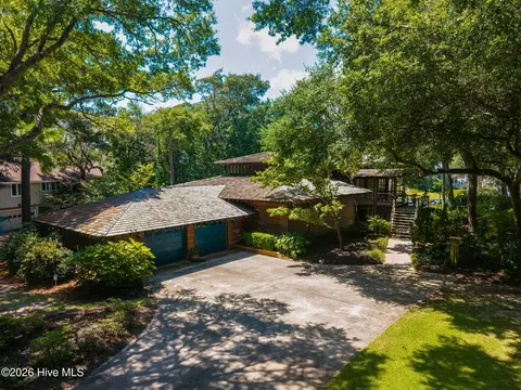 Exterior - 159 Loblolly Dr, Pine Knoll Shores, NC 28512 photo 4 of 43
