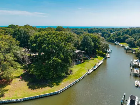 View/Area - 159 Loblolly Dr, Pine Knoll Shores, NC 28512 photo 2 of 15