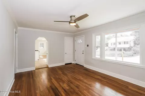 Living - 602 Heard Ave, Augusta, GA 30904 photo 3 of 3