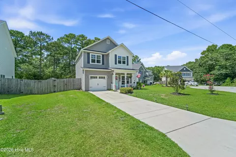 504 Everett Glades, Sneads Ferry, NC 28460