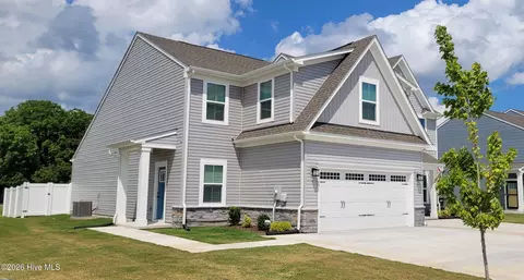 306 Spinnaker St # A, Elizabeth City, NC 27909