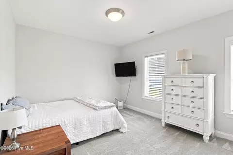 Bedroom - 100 Daylight Dr, Hampstead, NC 28443 photo 4 of 6