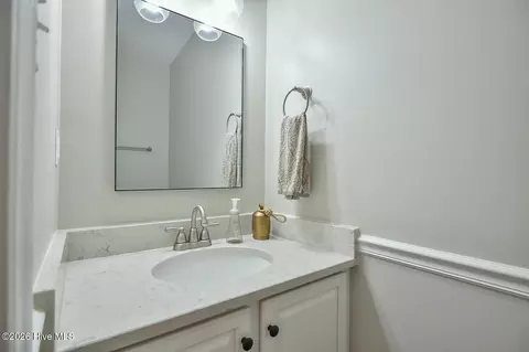 Bath - 4522 Bracada Dr, Durham, NC 27705 photo 5 of 6