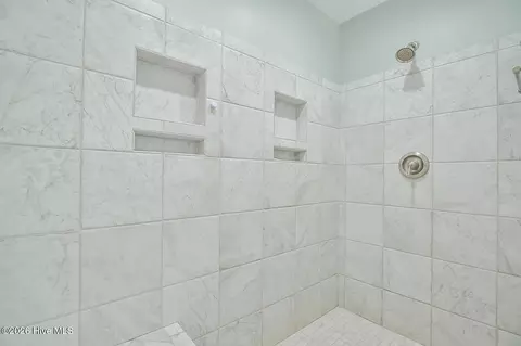 Bath - 4522 Bracada Dr, Durham, NC 27705 photo 4 of 6