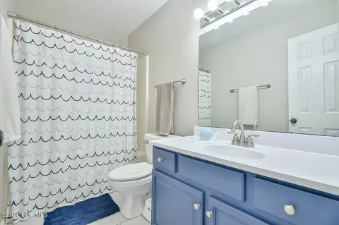 Bath - 4522 Bracada Dr, Durham, NC 27705 photo 6 of 6