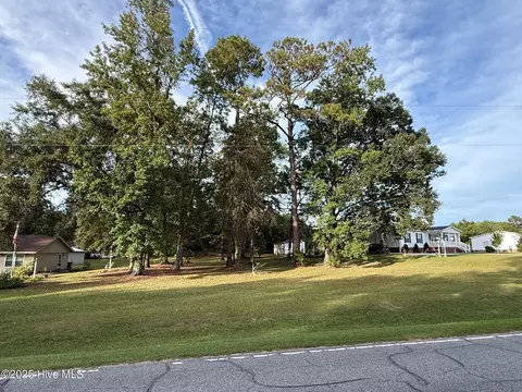 lot Apt 1 Prison Camp Rd, Whiteville, NC 28472